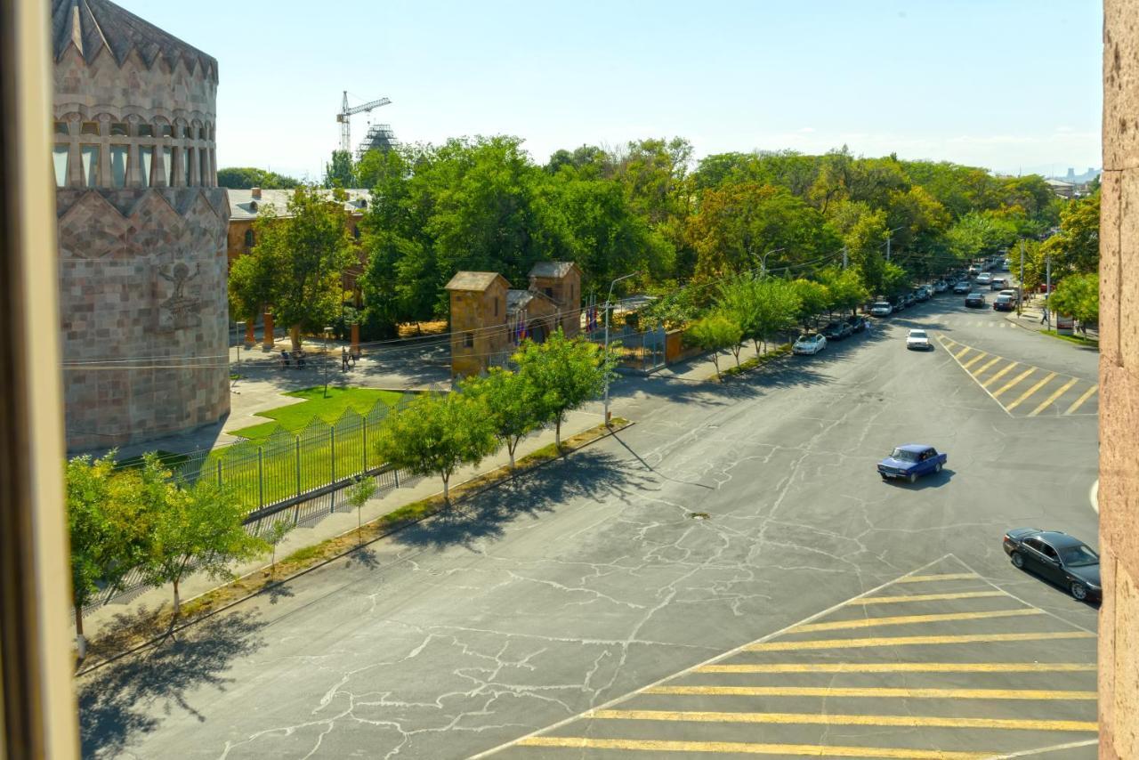 Richmind Hotel Vagharshapat Exterior foto